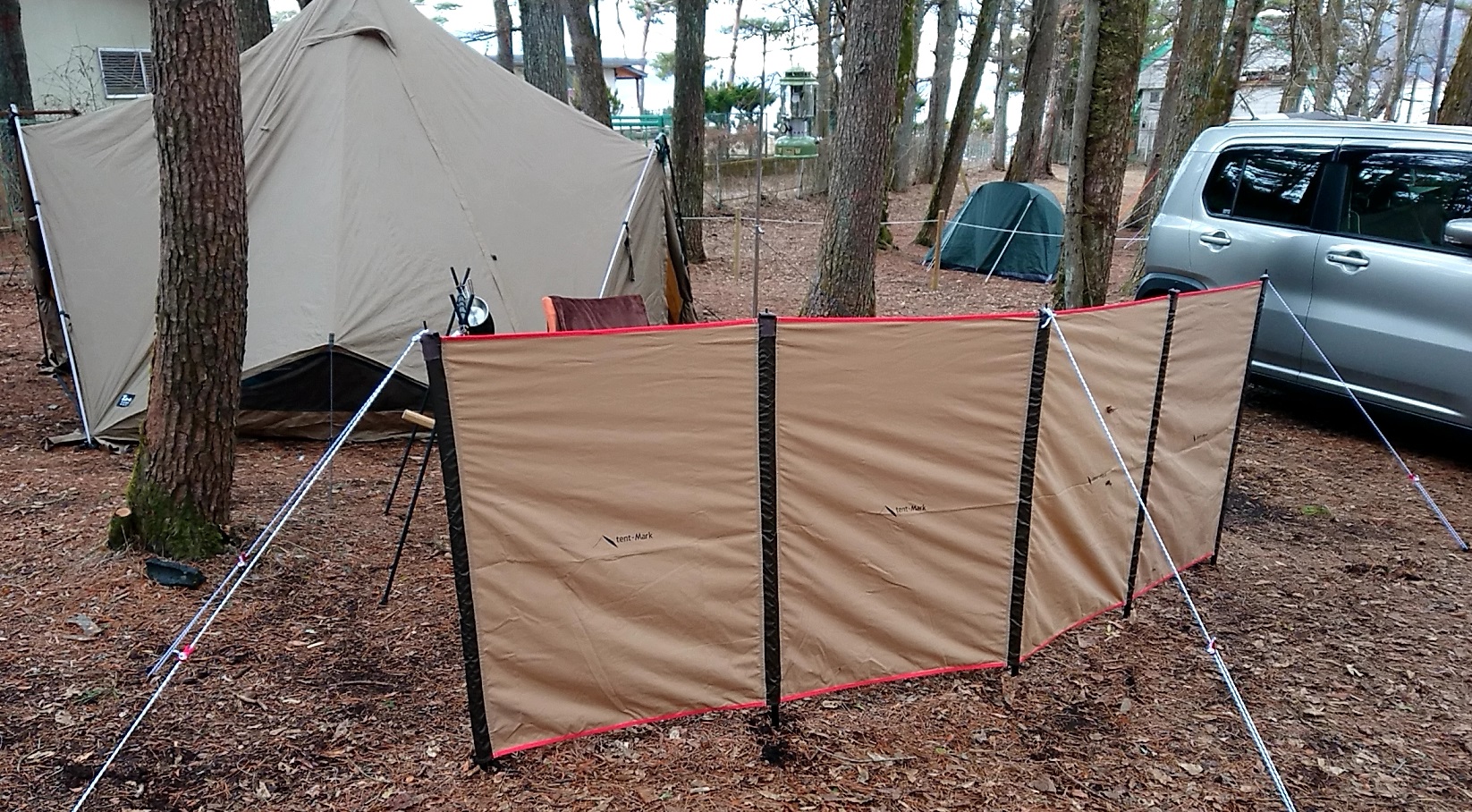 目隠しにも風防にも！tent-Mark DESIGNS(テンマクデザイン)の陣幕ミニ